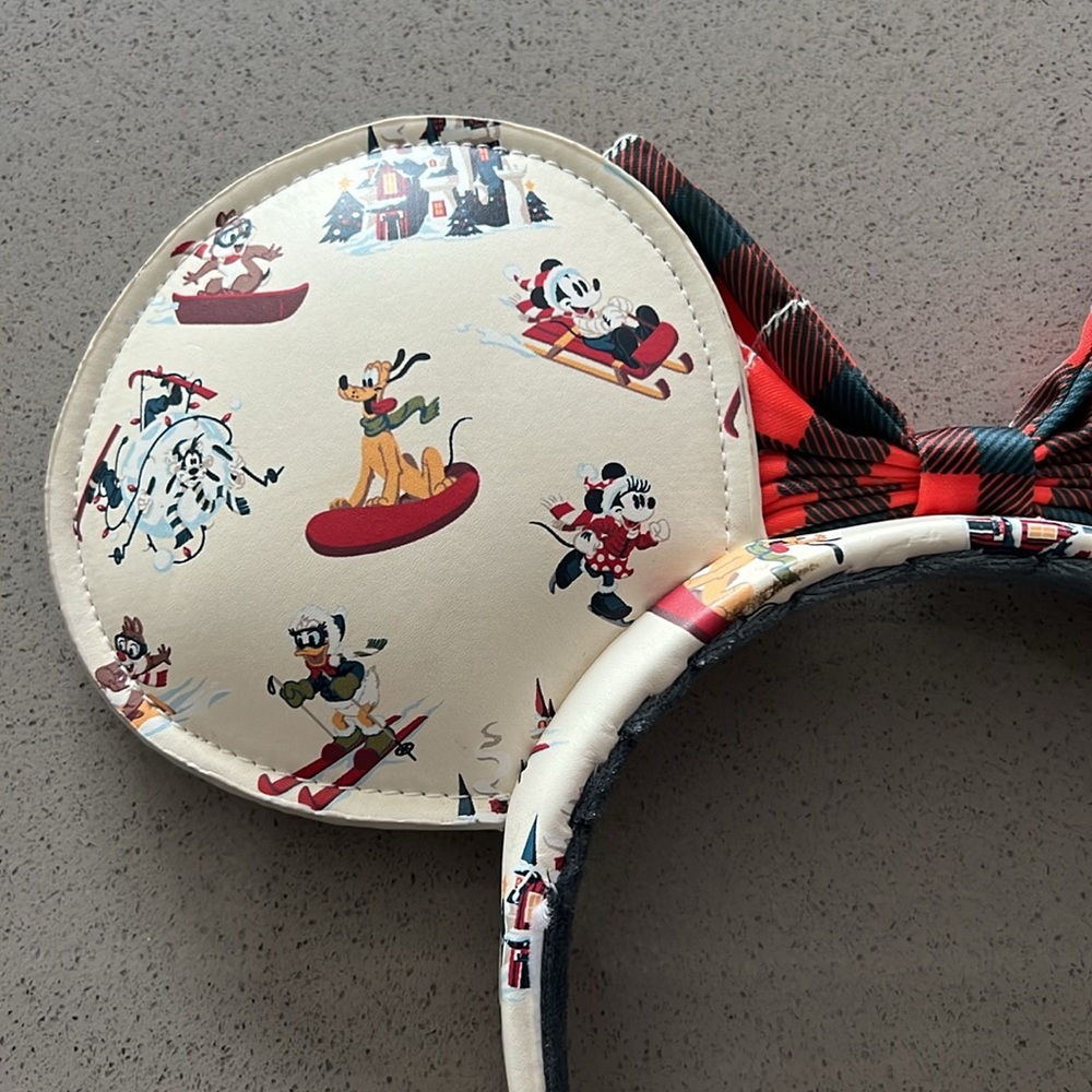 Disney Winter Snow Lodge sledding Mickey Ears. - Picture 6 of 10